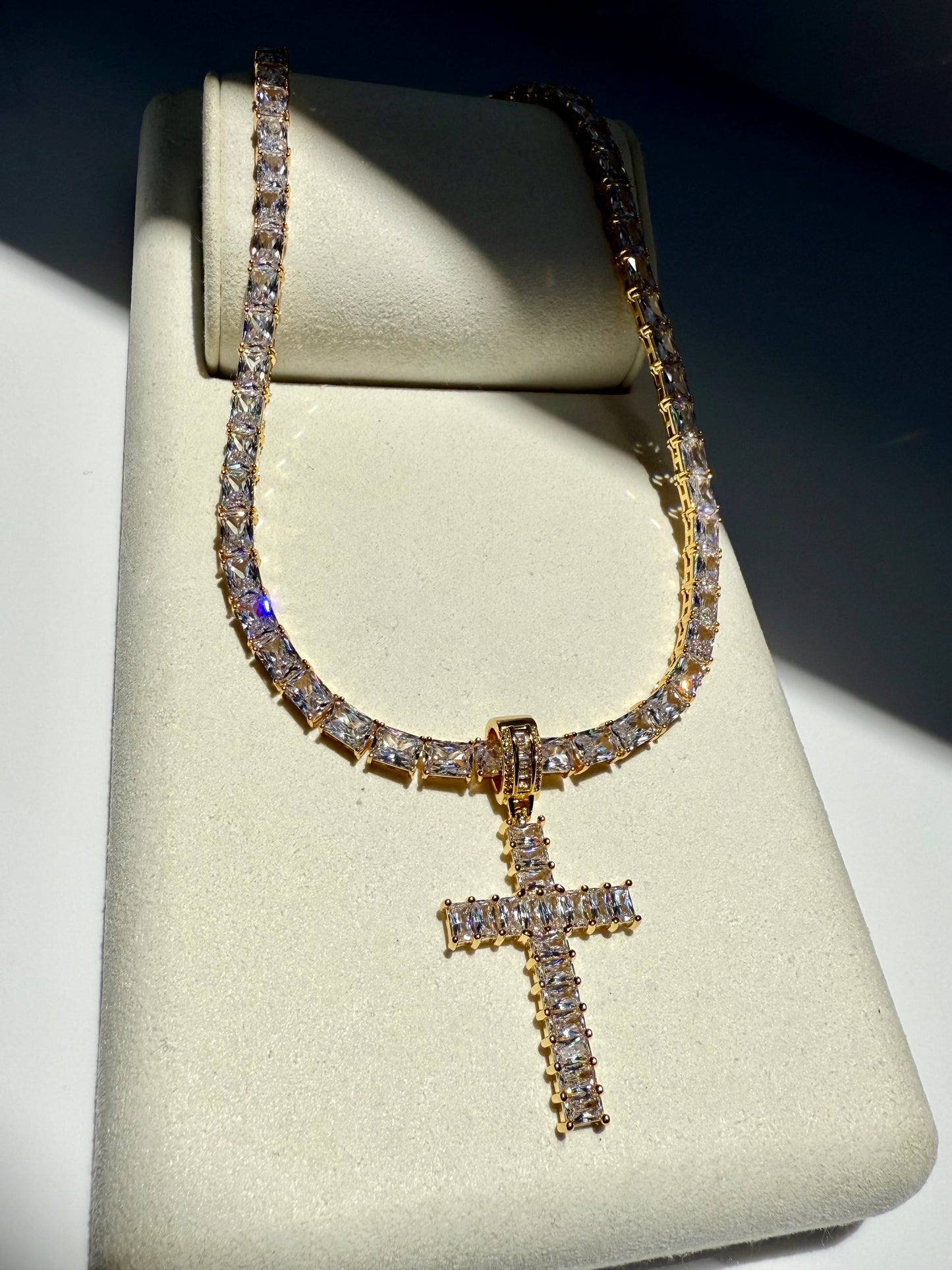 Crucial Cross