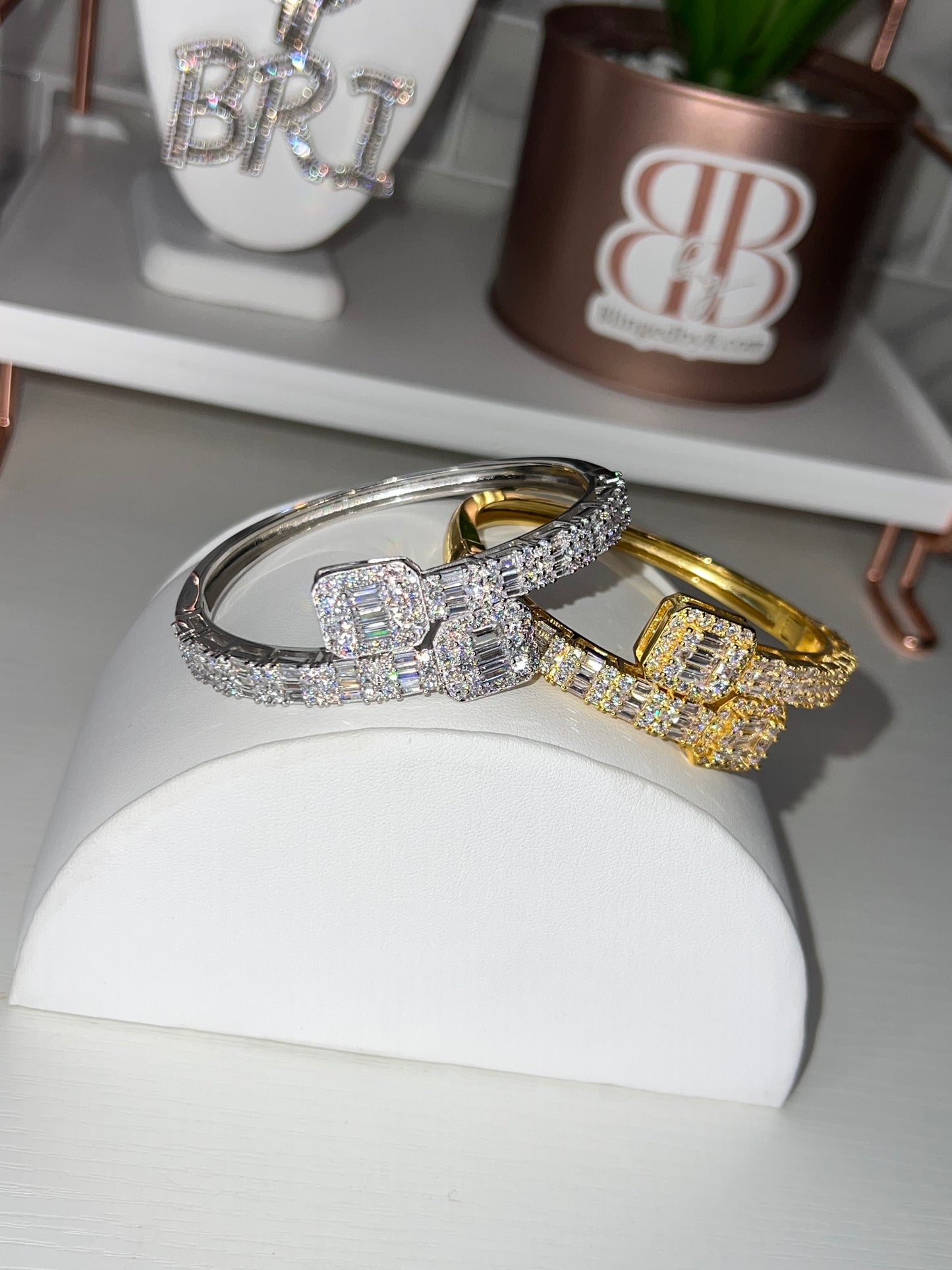 Classic Bangle