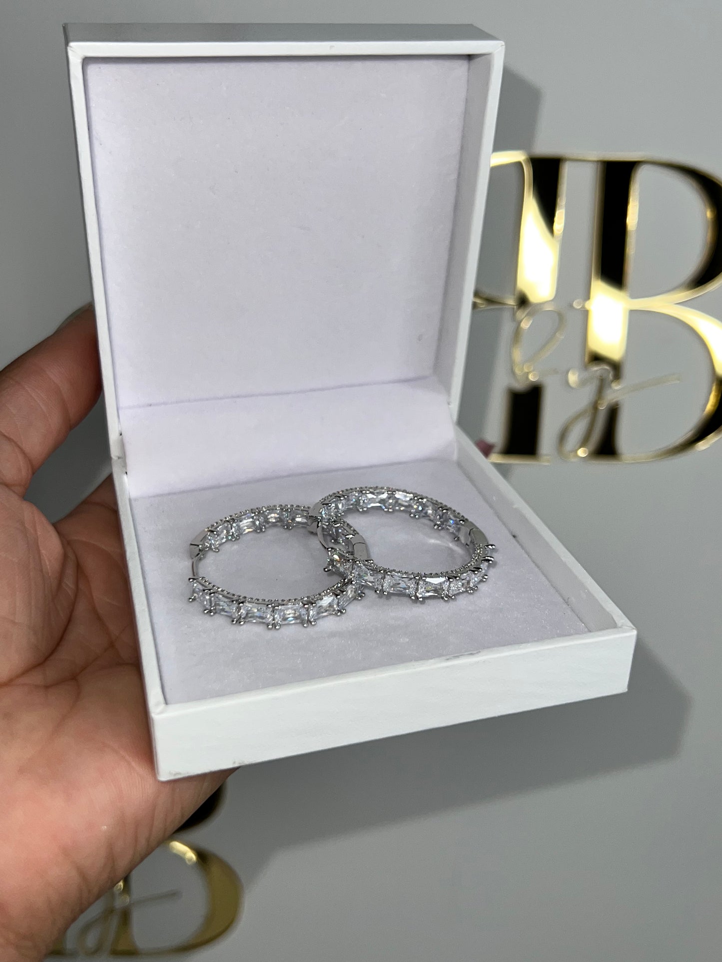 Jasmine Hoops