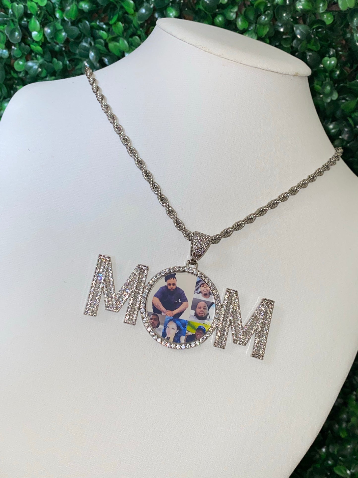 MOM Picture Bling
