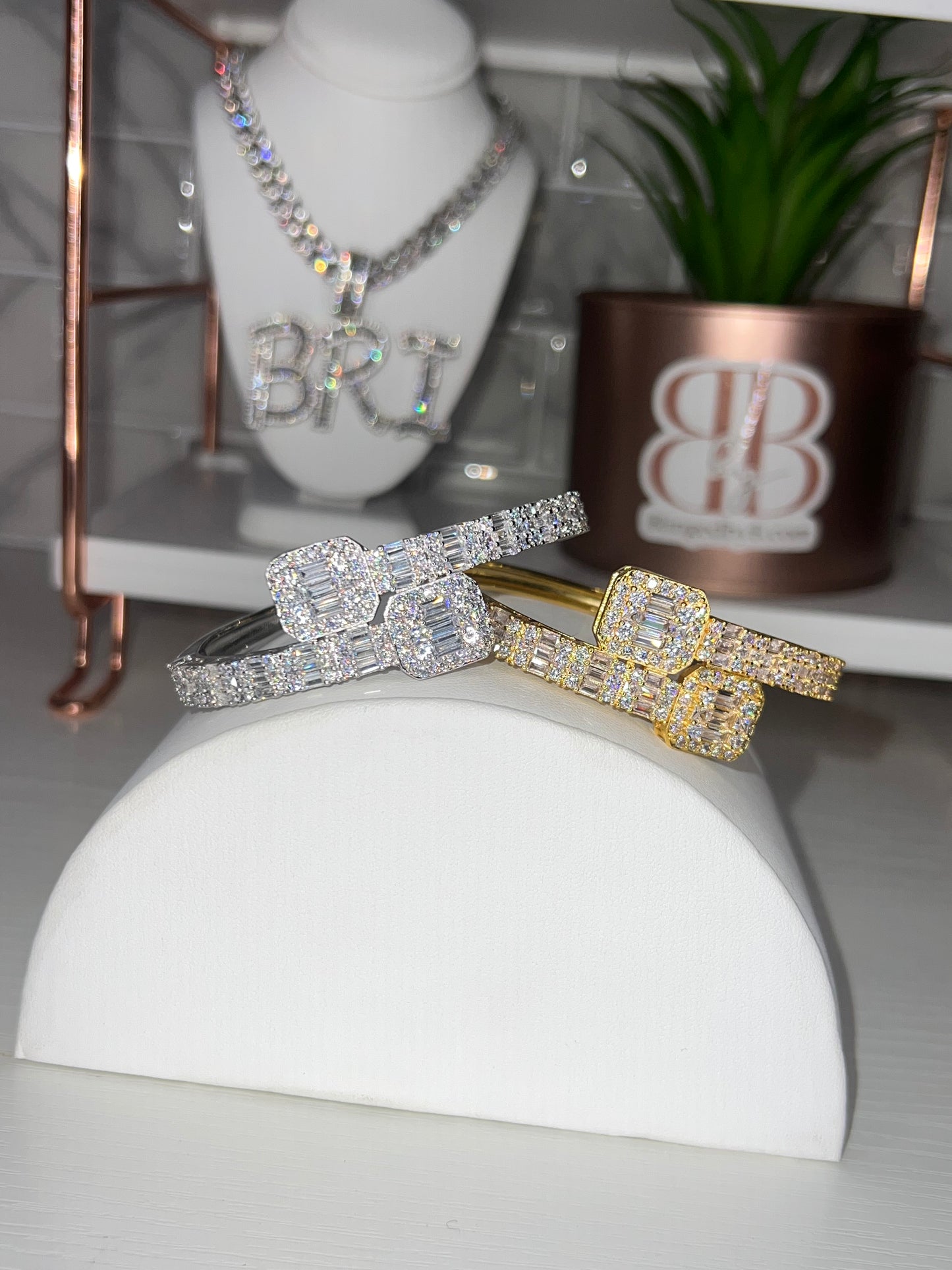 Classic Bangle
