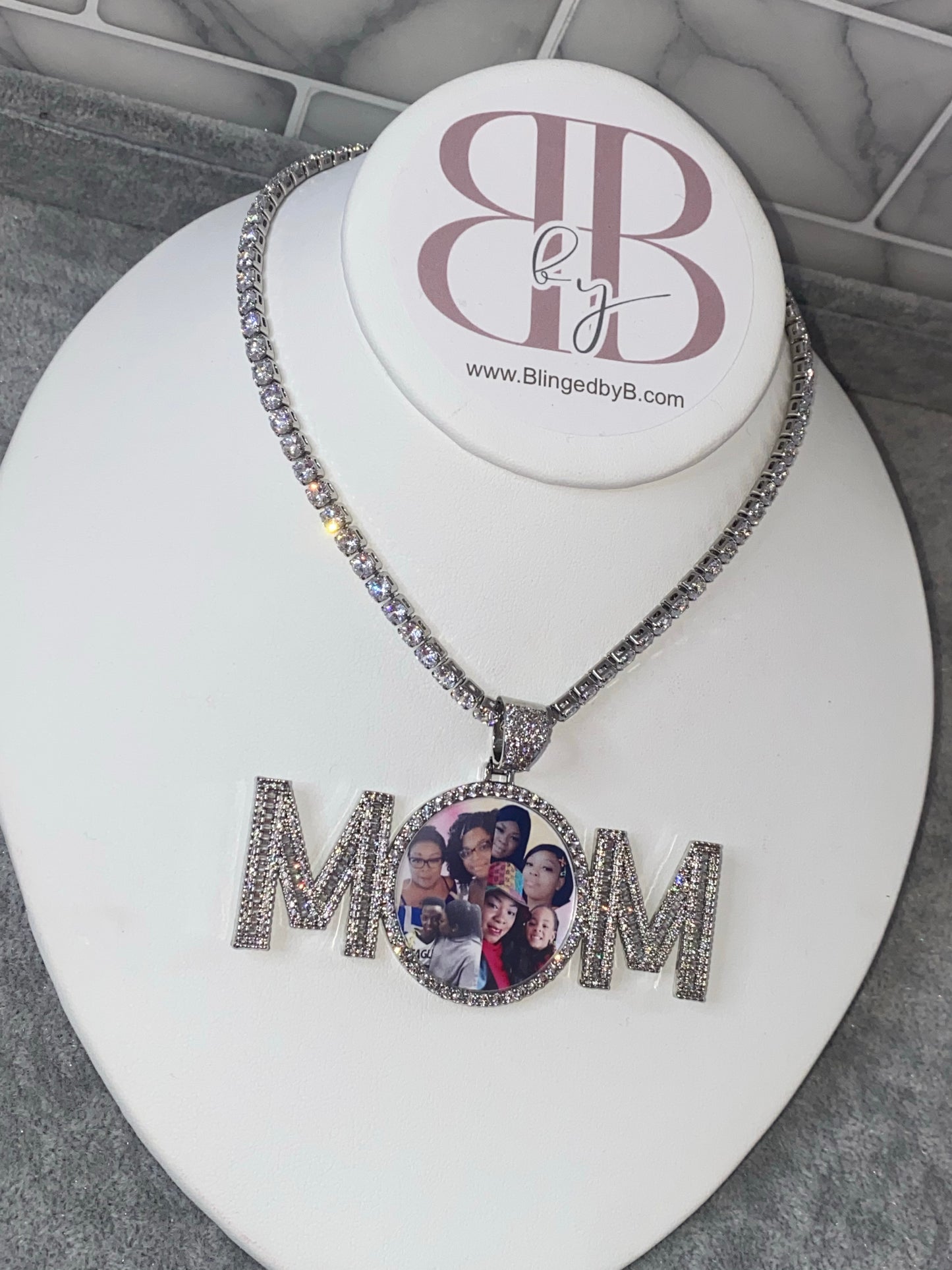 MOM Picture Bling